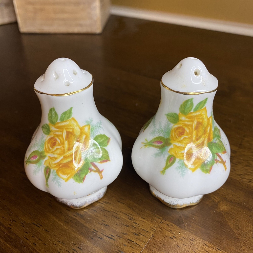 Royal Albert China Tea Rose Yellow Pattern Salt & Pepper Set